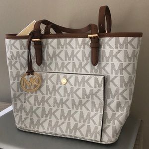 Michael Kors logo tote bag!